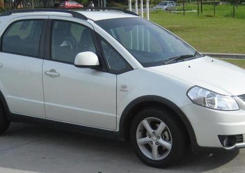 Wkład lewego lusterka elektrycznego Suzuki SX4 FL